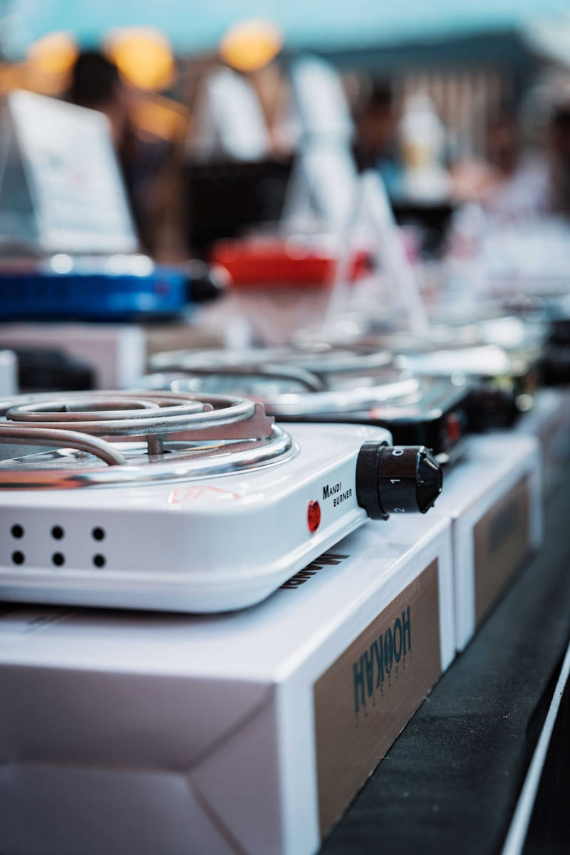 Odoland Camping Cookware Kit
